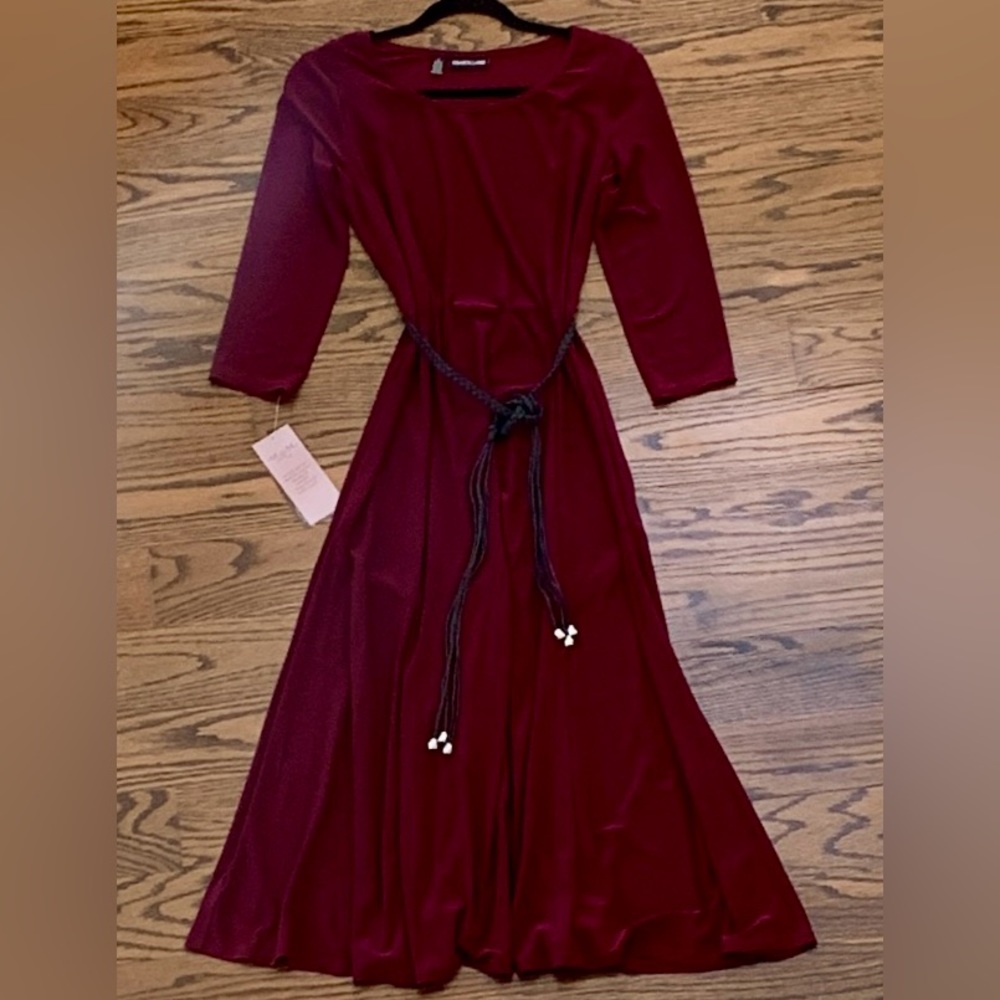 Nina Leonard Miracle Matte Jersey Dress with Belt, NWT
